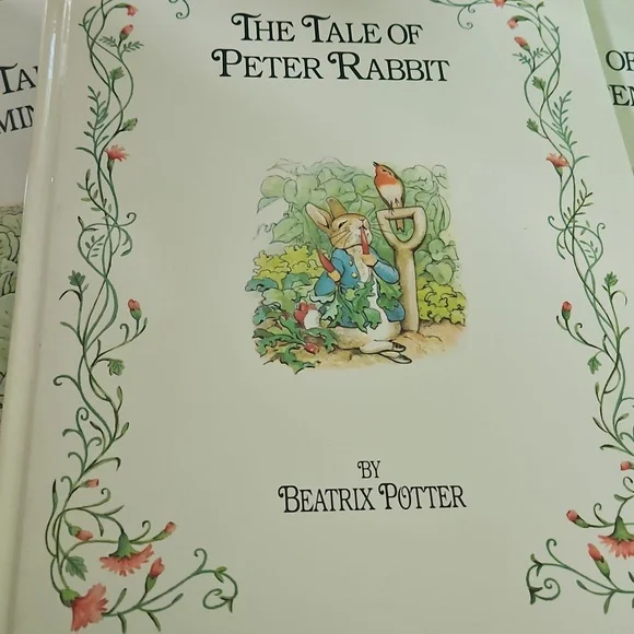 Beatrix Potter Books Bundle - Picture 3 of 6